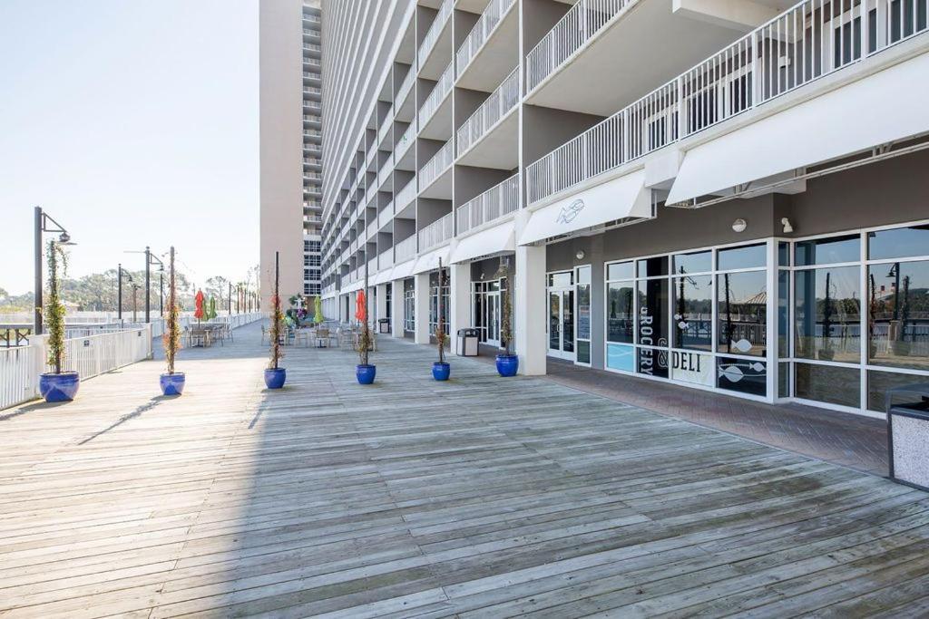 Some Beach Some Where At Laketown Wharf #825 By Nautical Properties Panama City Beach Luaran gambar